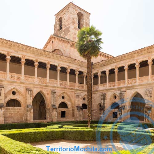 ALOJARSE EN MONASTERIOS O CONVENTOS PARA ALOJARSE DEL MUNDO