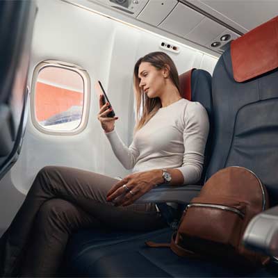 COMO ENTRETENERSE EN UN VIAJE EN AVION