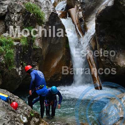 MOCHILAS DE ESPELEOLOGIA